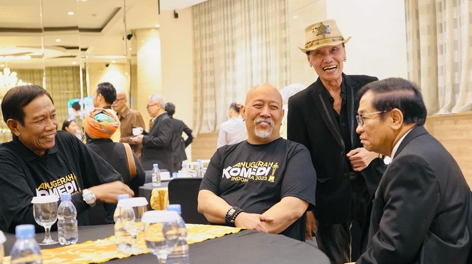 Indro Warkop Berduka [Instagram]