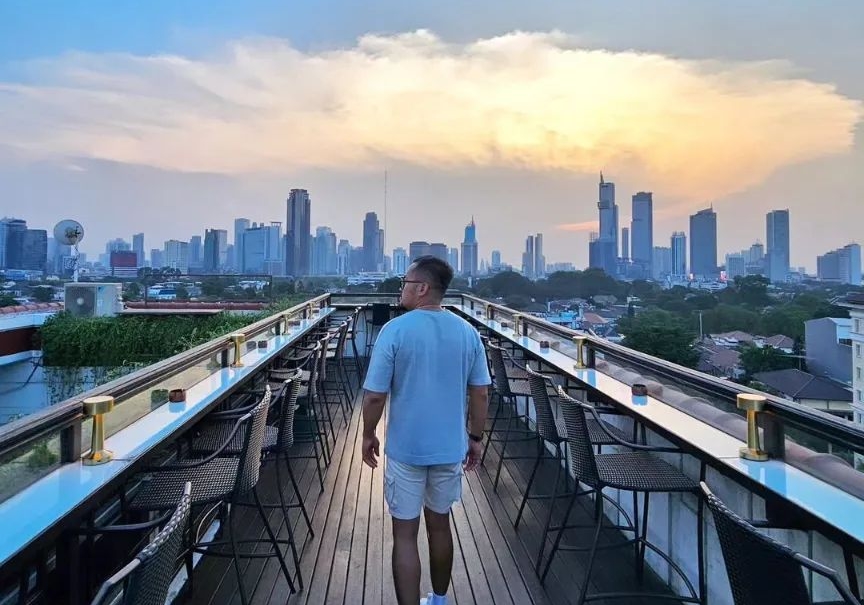 Rekomendasi Kafe Rooftop di Jakarta [Instagram]