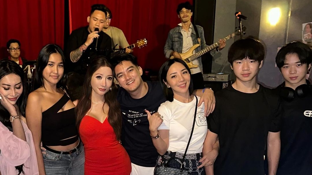Lucinta Luna saat Grand Launching Marina by Dokter Lobster [Instagram]