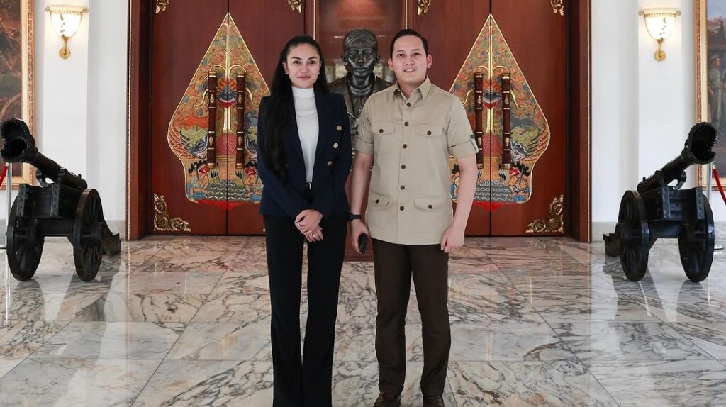 Nikita Mirzani dan Rizky Irmansyah
