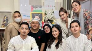 Senyum Tamara Tyasmara di Rumah Duka [Instagram]