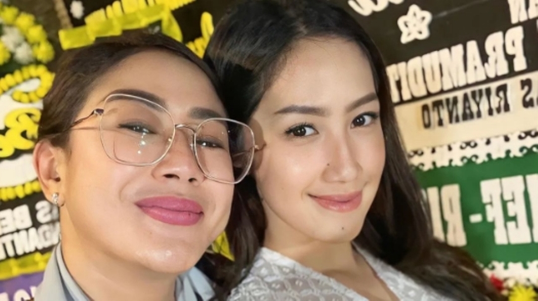 Tamara Tyasmara Dikunjungi Rekan-rekan Artis [Instagram]