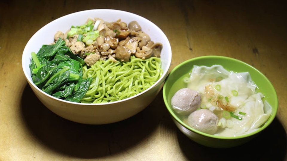 Rekomendasi Mie Hijau di Jakarta