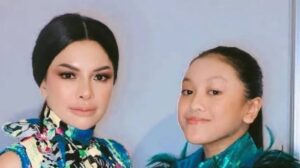 Nikita Mirzani dan Lolly [Instagram/@nikitamirzanimawardi_172]