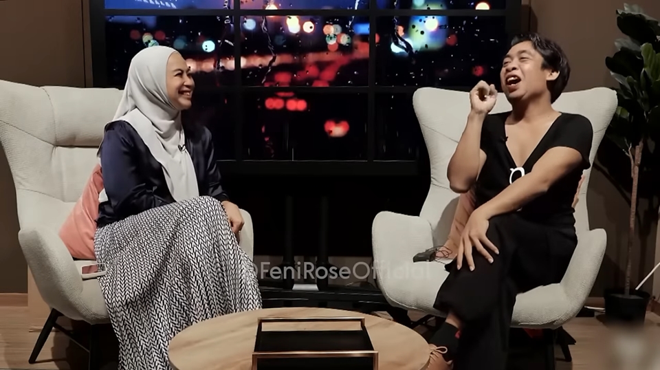 Mimi Peri Bincang-bincang bareng Feni Rose
