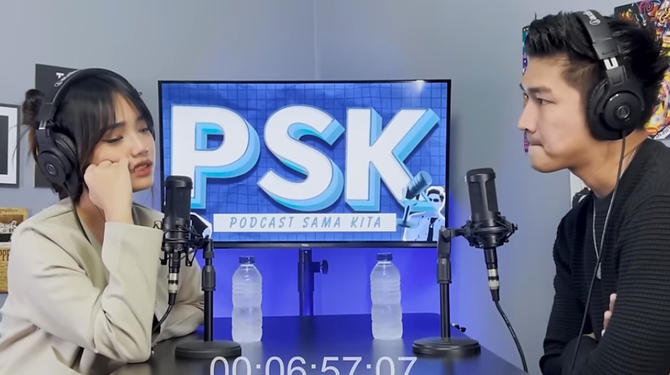 Fuji di YouTube Anrez Adelio Entertainment