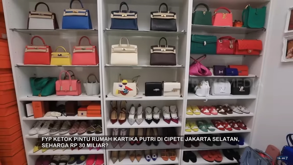 Rumah Mewah Kartika Putri Senilai 30 Miliar? [YouTube/TRANS7 OFFICIAL]