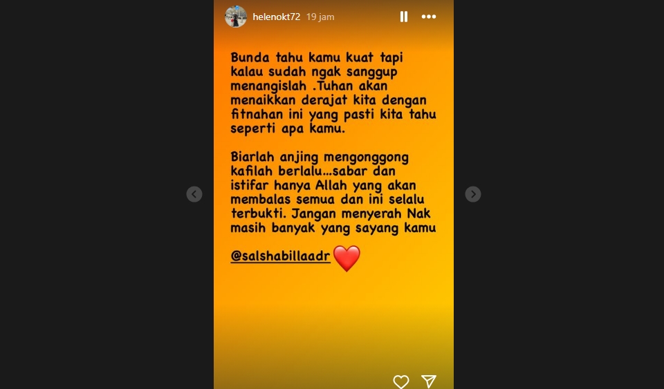 Instagram Story Helen Oktavia ibu Salshabilla Adriani