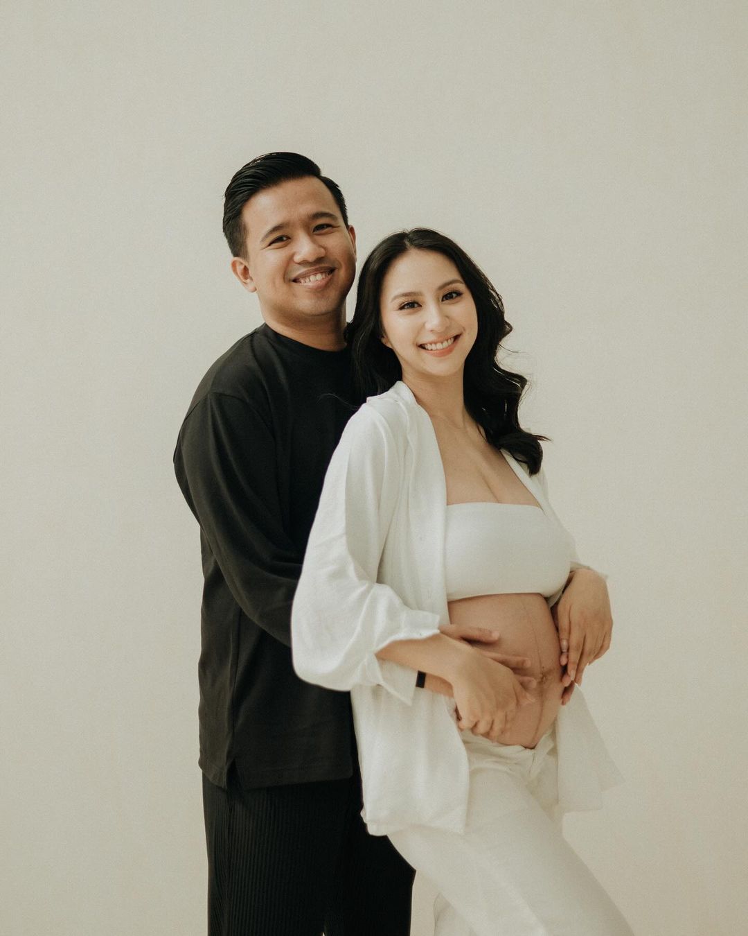 Clairine Clay dan Joshua Suherman [instagram]