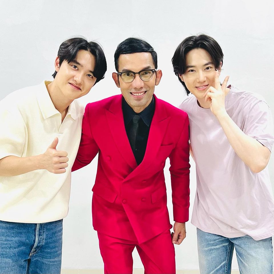 Indra Herlambang Bareng Doh Kyung Soo dan Suho X