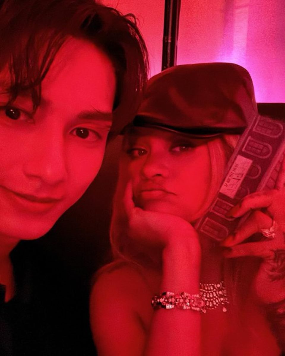 Jun SEVENTEEN dan Rihanna Bertemu [Instagram]
