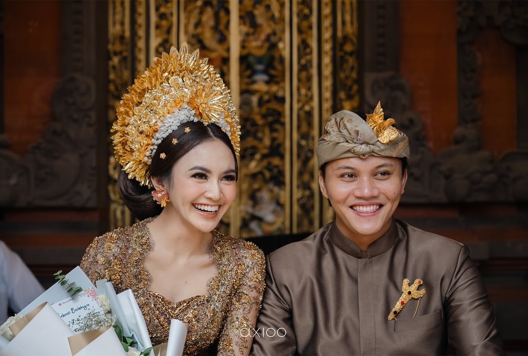 Rizky Febian dan Mahalini jalani upacara Mepamit [Instagram]