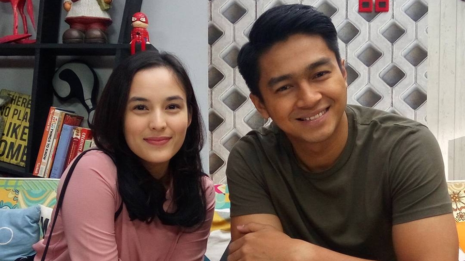 Deva Mahenra dan Chelsea Islan di Sitkom "Tetangga Masa Gitu"