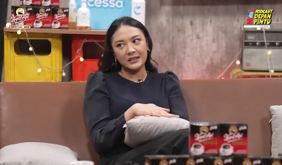 Putri Tanjung