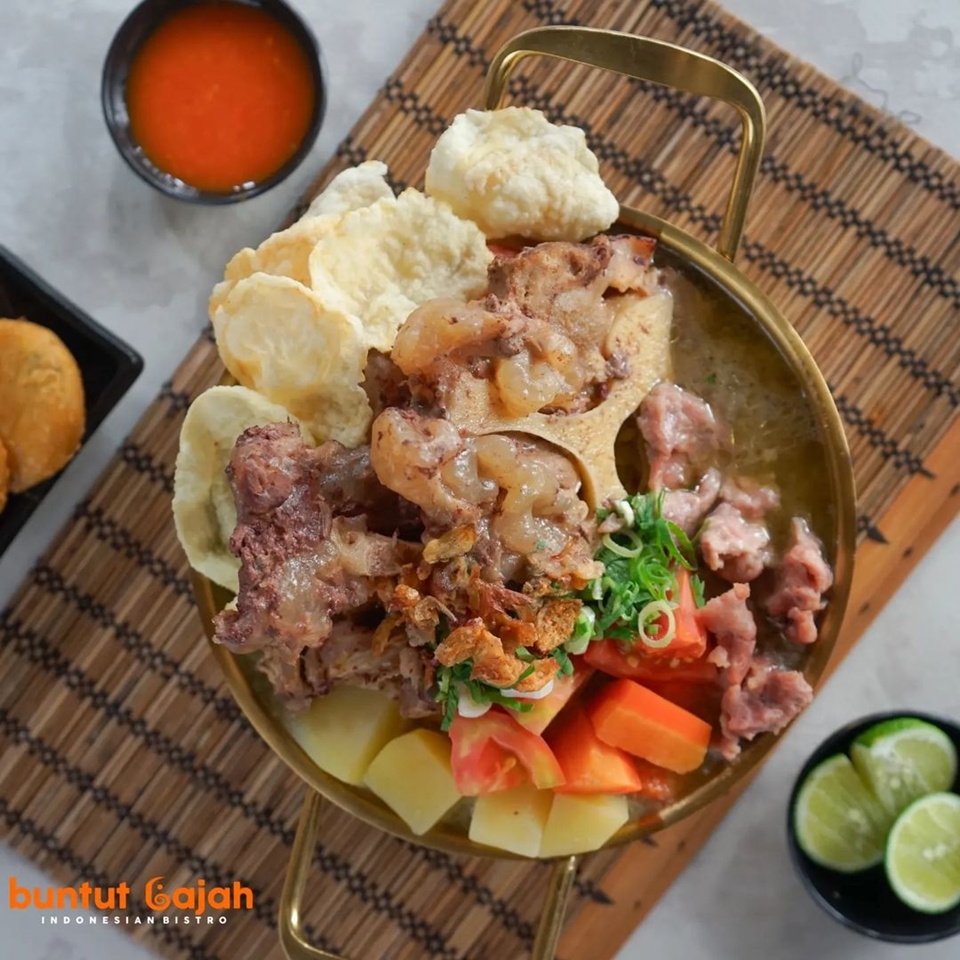 Rekomendasi Sop Buntut Enak di Jakarta