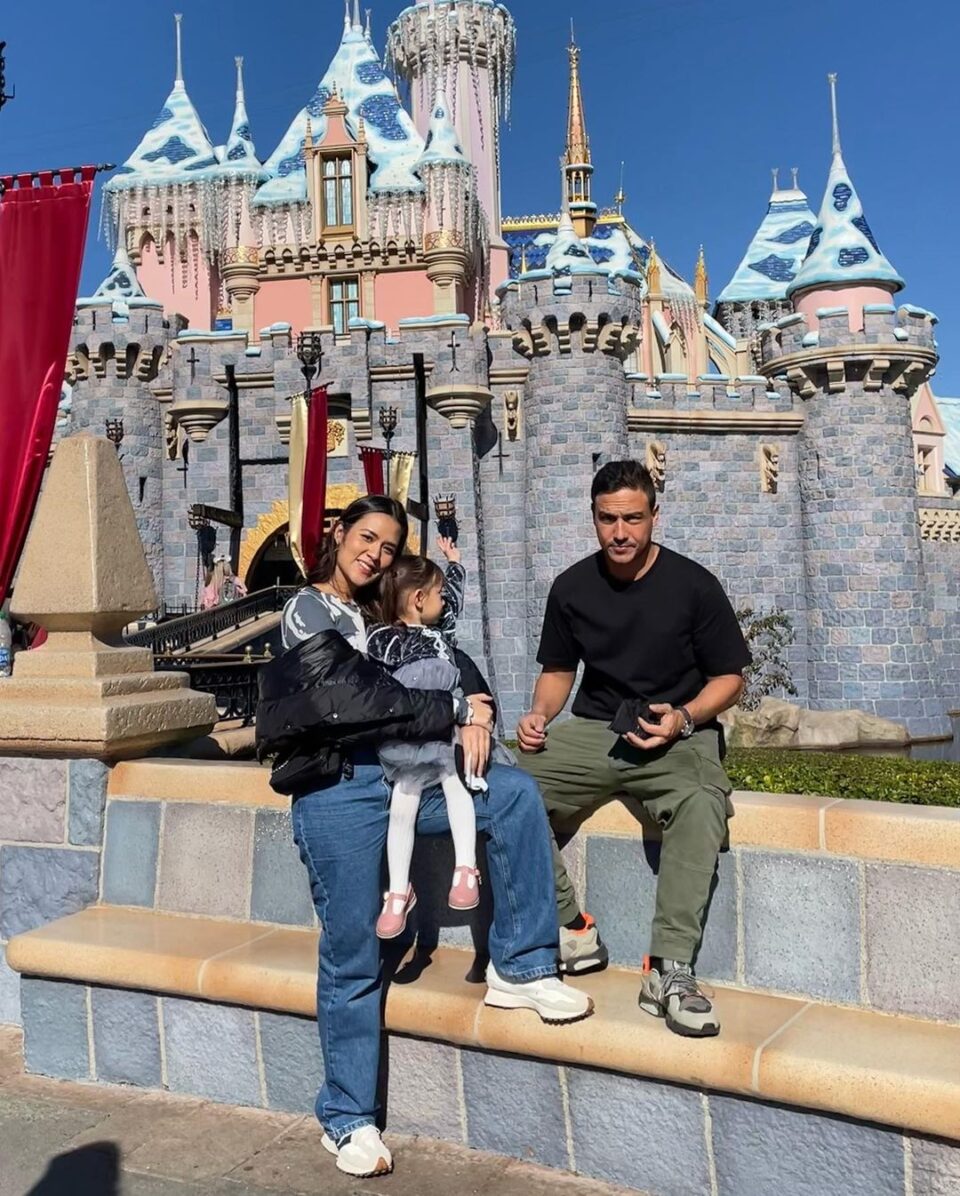 Raisa dan Hamish Daud Bareng Zalina [Instagram]