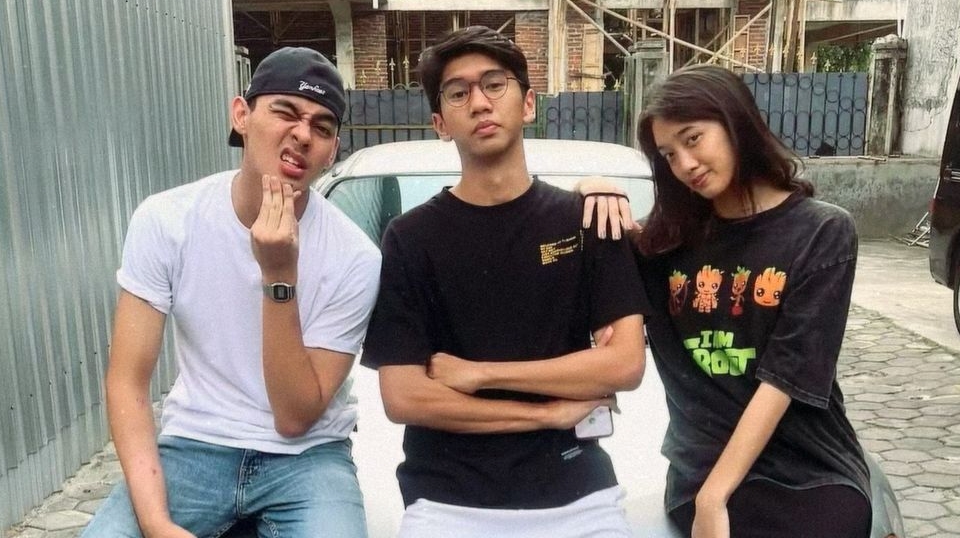 Potret Aishameglio bareng Adik dan Sepupu Ganteng [Instagram]