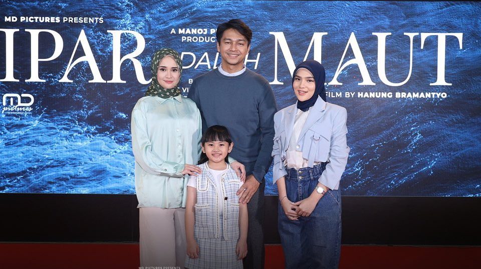 Michelle Ziudith, Deva Mahenra, dan Devina Karamoy Promo Film Ipar Adalah Maut