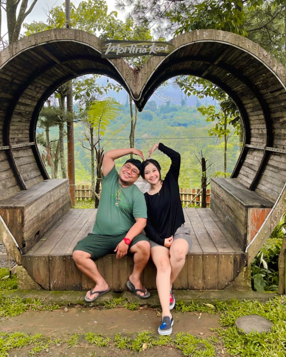 Riyuka Bunga dan Heri Horeh [Instagram]