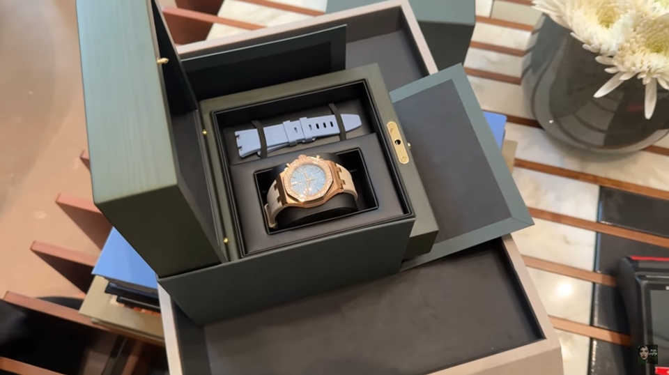 Tasya Farasya Beli Jam Tangan Rp1 Miliar