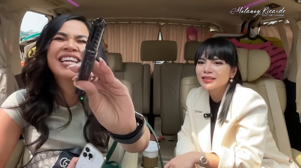 Dinar Candy di YouTube Melaney Ricardo