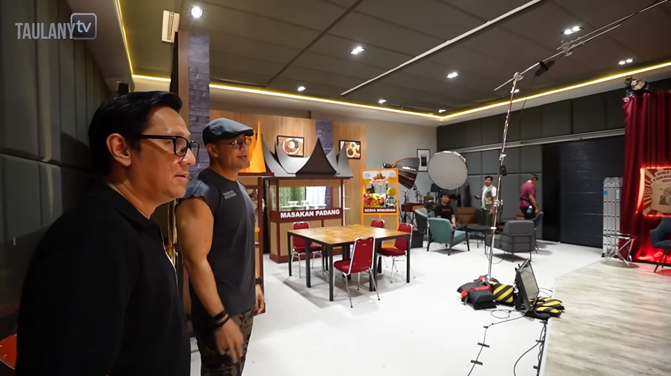 Sudut Kantor Baru Deddy Corbuzier