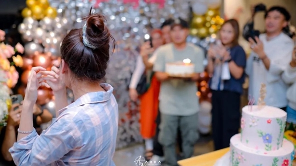 Momen Ayu Ting Ting Dapat Surprise Ultah [Instagram/@arka_photographyy]
