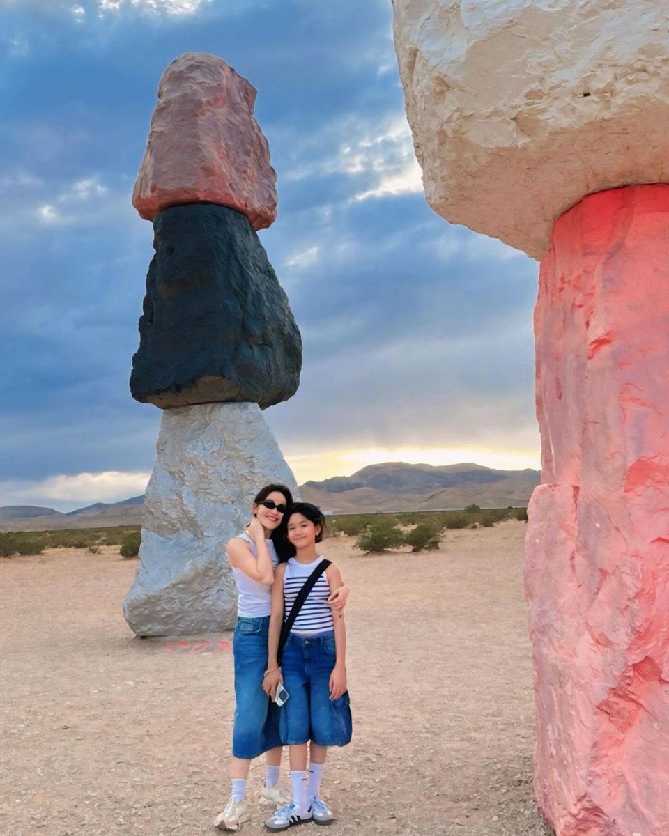 Ayu Ting Ting dan Bilqis Liburan ke AS [Instagram]