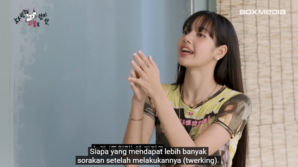 Lisa BLACKPINK Hobi Twerking [YouTube]