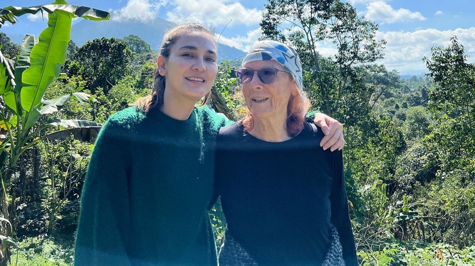 Luna Maya dan Sang Mama [Instagram]