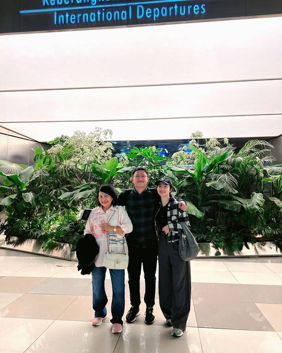Febby Rastanty antar adik kuliah [instagram]