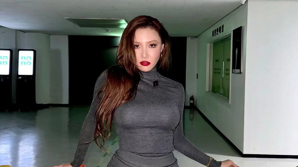 Hwasa MAMAMOO Cerita Soal Burnout [Instagram]