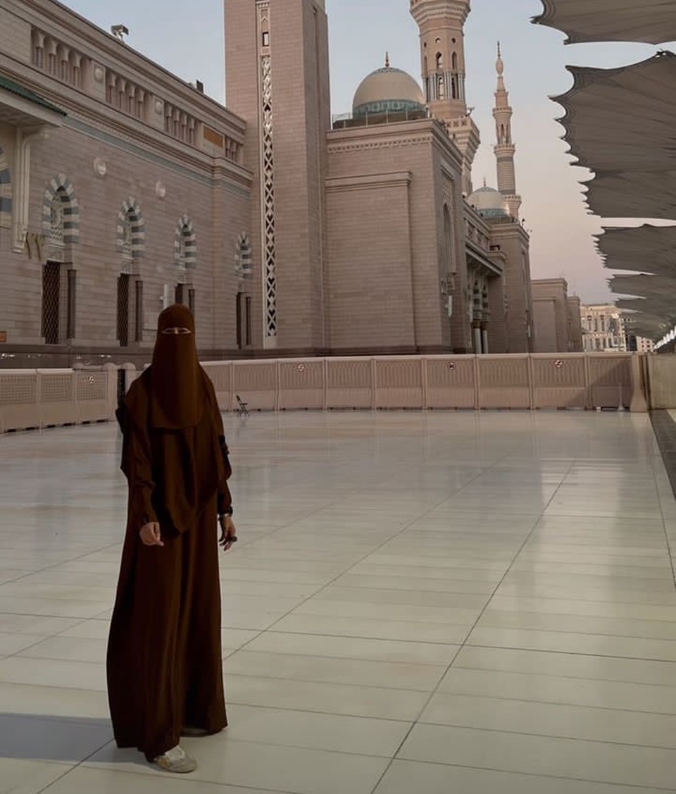 Potret Umroh Paula Verhoeven [Instagram]
