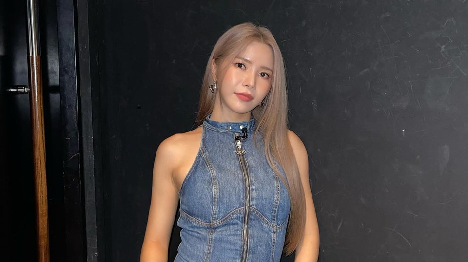 Solar MAMAMOO Kunjungi Gay Club di Itaewon [Instagram]