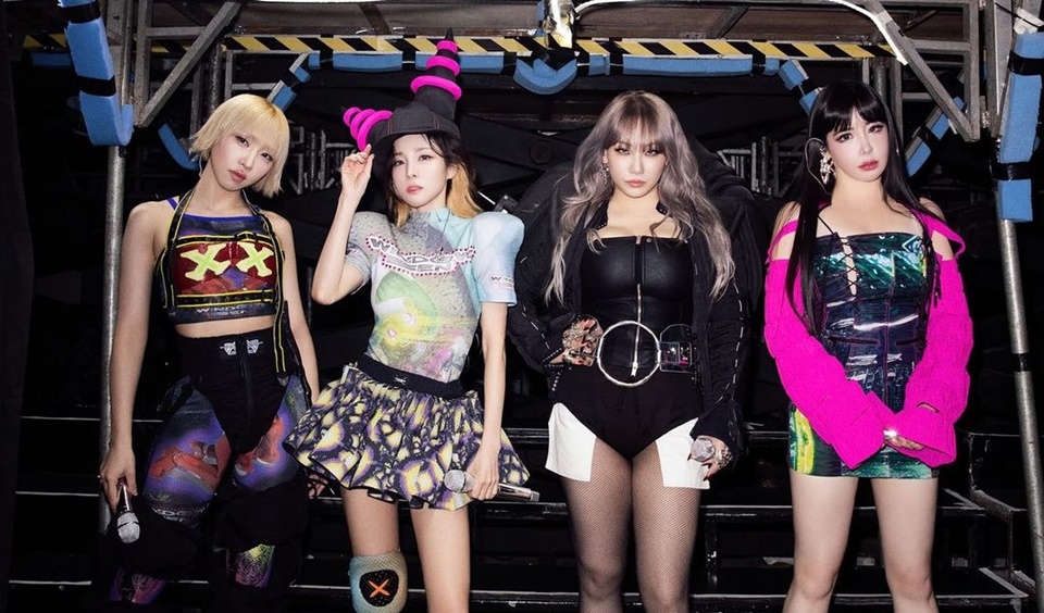 2NE1 Konser di Manila, Filipina [Instagram]