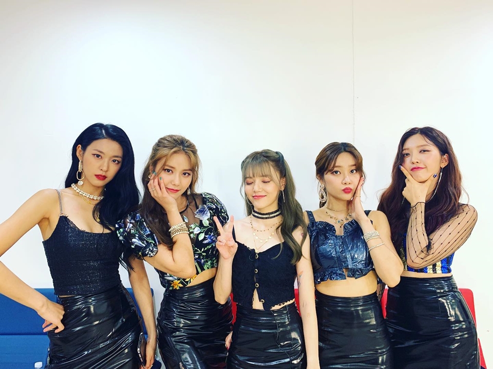 Hyejeong Bersama AOA saat Masih Aktif