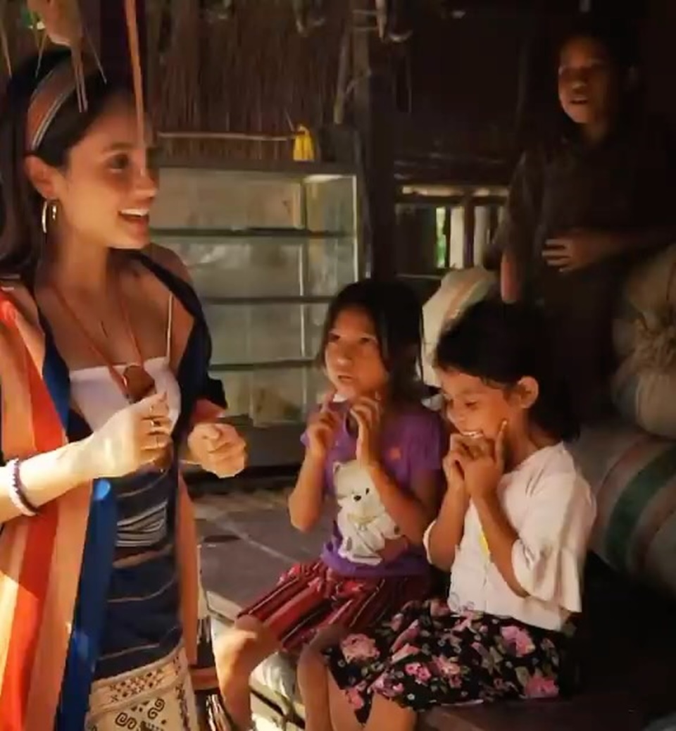 Cinta Laura dan Anak-anak Nusantara [Instagram]