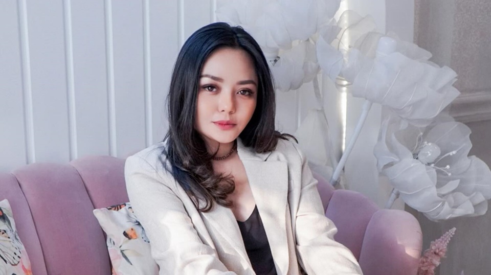 Cerita Gita Sinaga Dibesarkan Ibu Single Parent [Instagram]