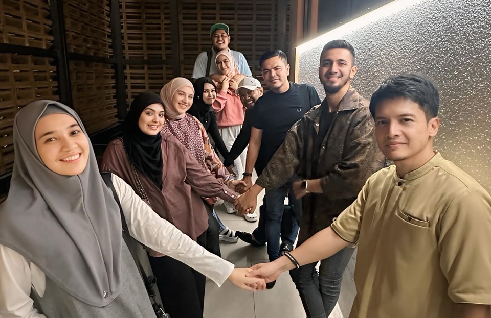 Potret Bahagia Irish Bella Dengan Suami Baru [Instagram]
