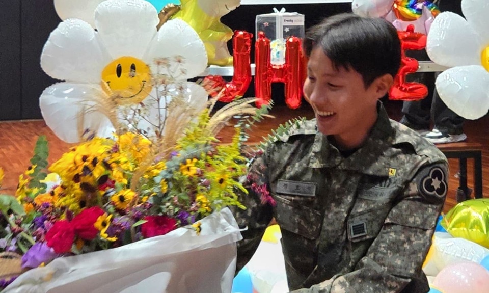 J-Hope BTS Selesaikan Wamil [Instagram]
