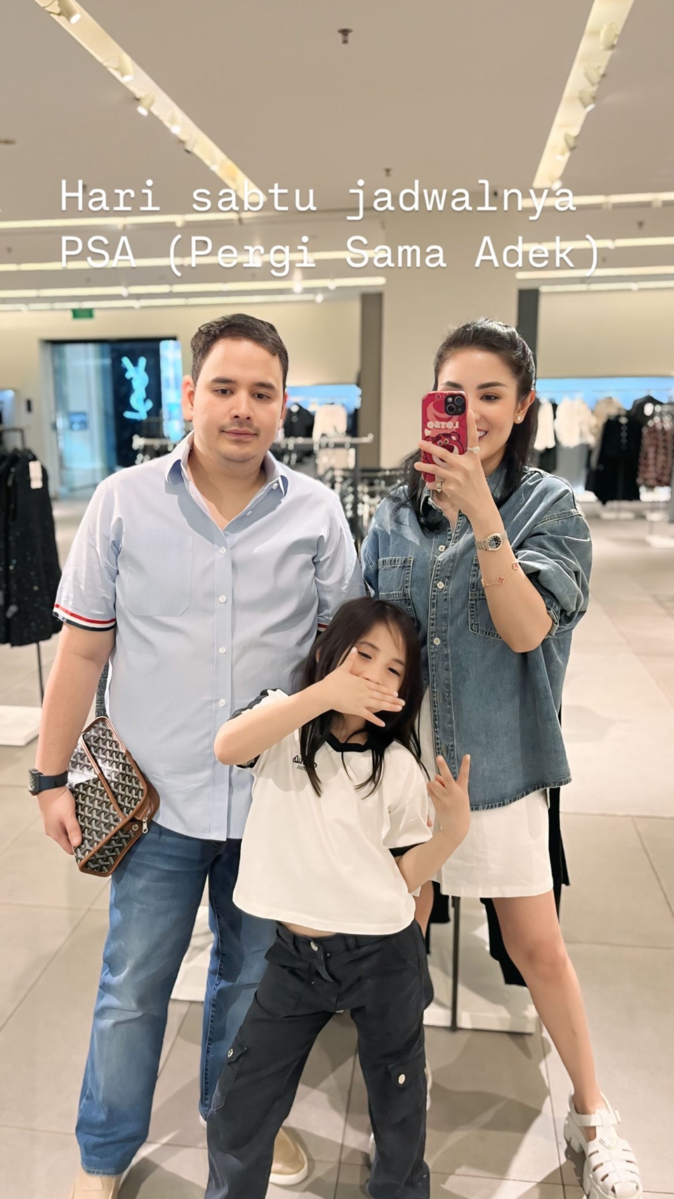 Story Nindy Ayunda