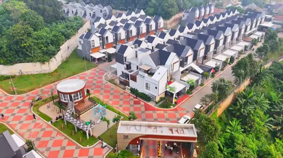 Rumah Baru Tengku Dewi Putri di Kawasan Elit Cibubur [YouTube]