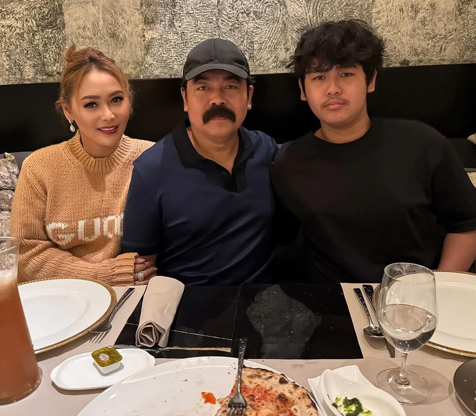 Keluarga Inul Daratista Punya Chef Pribadi [Instagram]