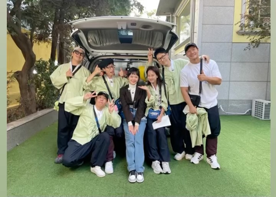 Jeon So Min Bareng Member 'Running Man' [Instagram]