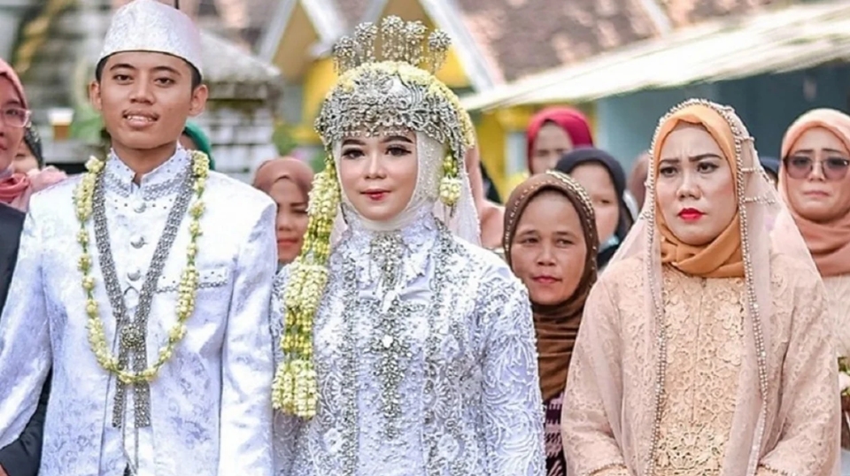 Foto Pernikahan Norma Risma