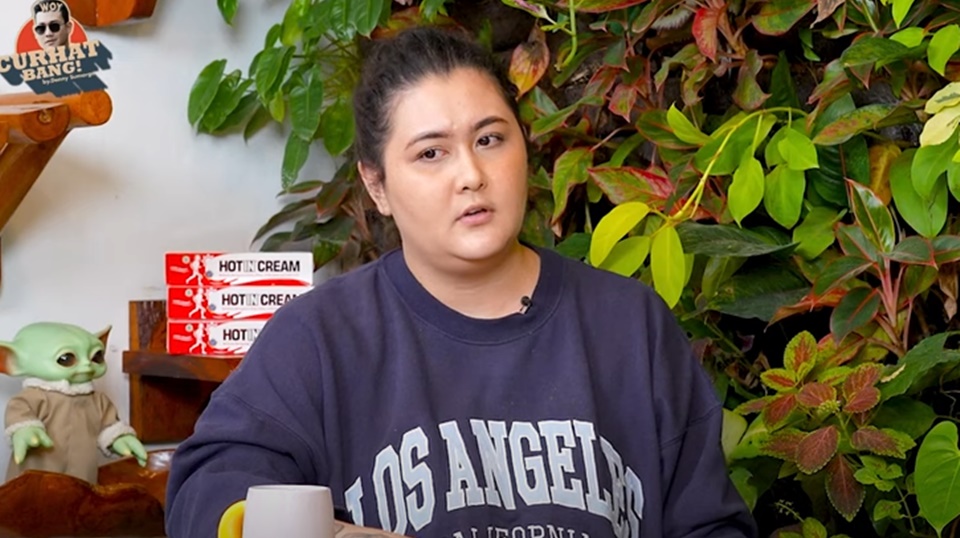 Artis Berseteru Dengan Ibu - Talitha Curtis [YouTube]