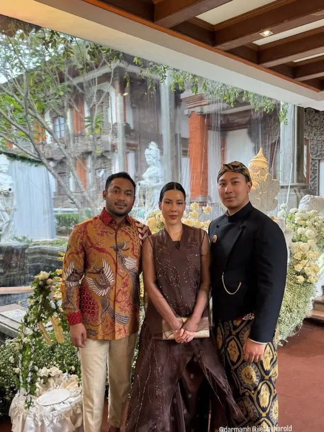 Darma Mangkuluhur dan Patricia