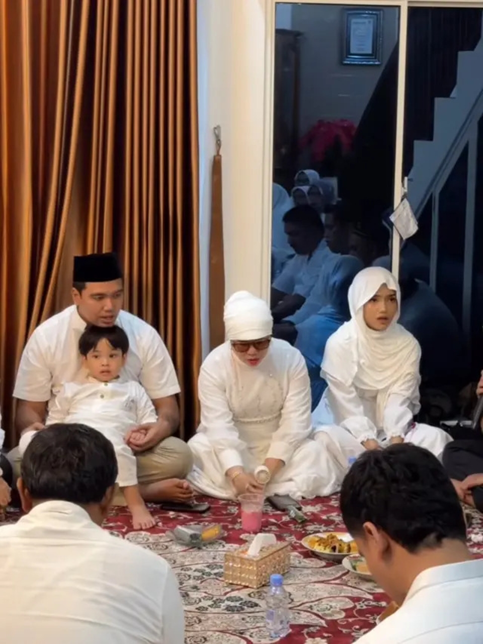 Pengajian Frans Faisal Kakak Fuji [Instagram]