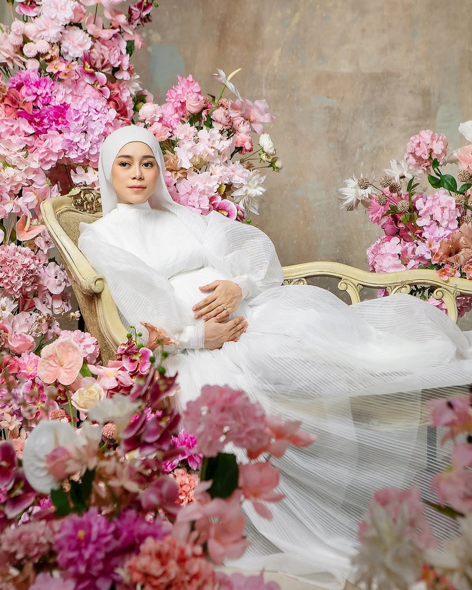Lesti Kejora Pemotretan Maternity