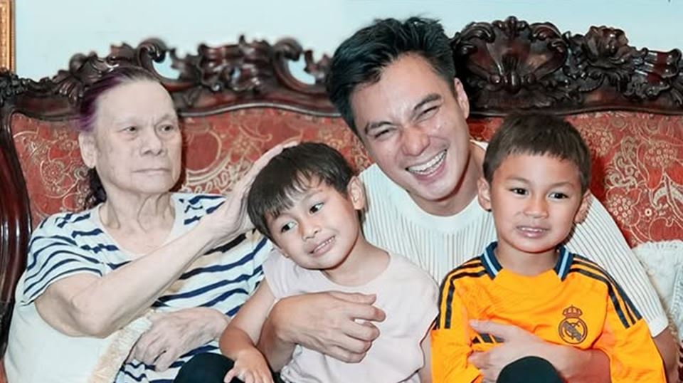 Baim Wong bersama ayahnya dan Kiano dan Kenzo [instagram]